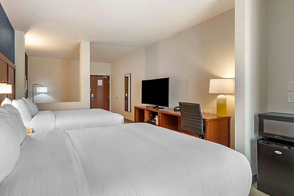 Comfort Inn & Suites Bennett