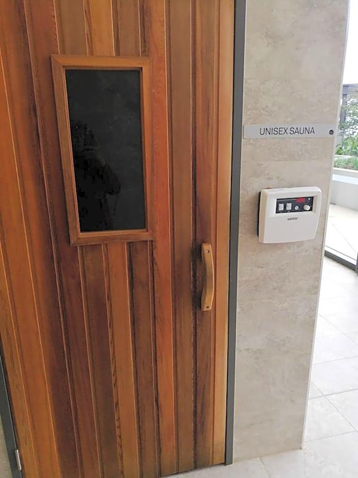 Stylish Phillip apartment with gym and pool - Hosted by CanStay