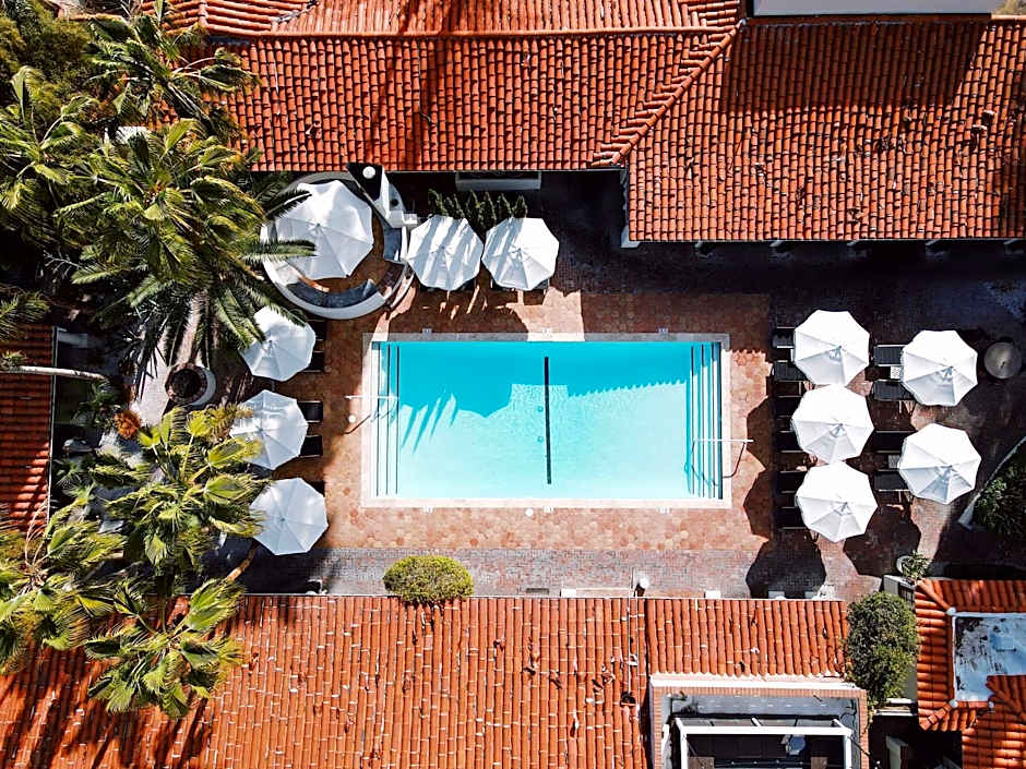 Villa Royale Inn