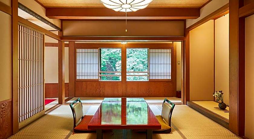 Shima Onsen Toshimaya