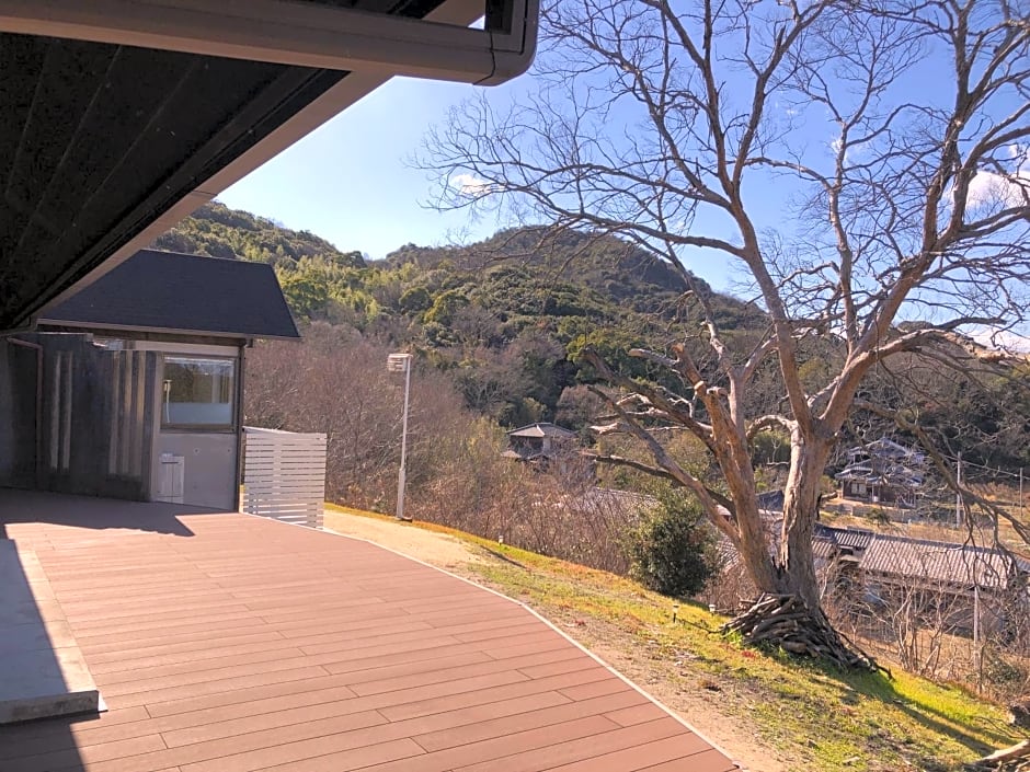 Shiraishi Island International Villa