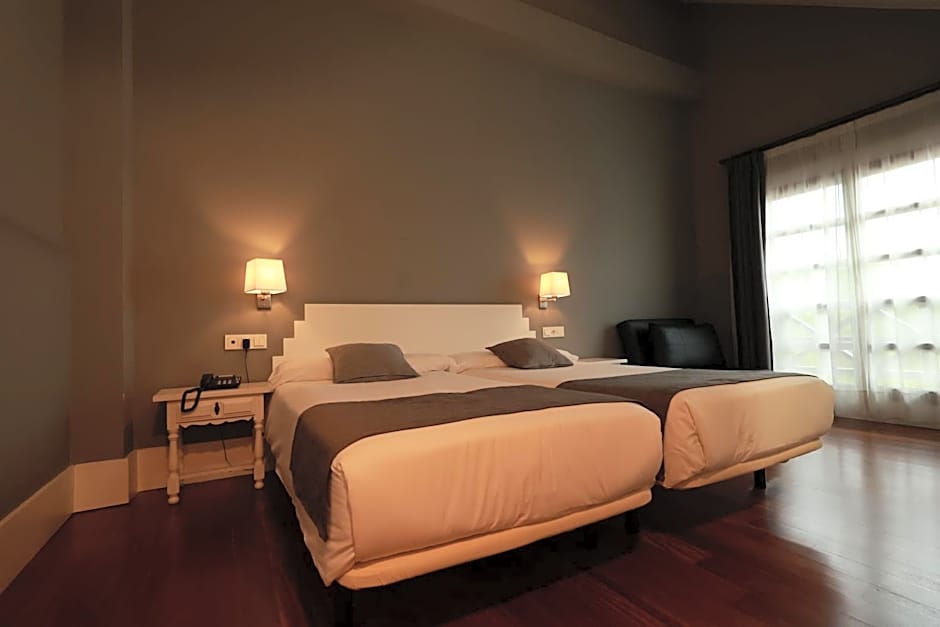 Hotel The Park Derio