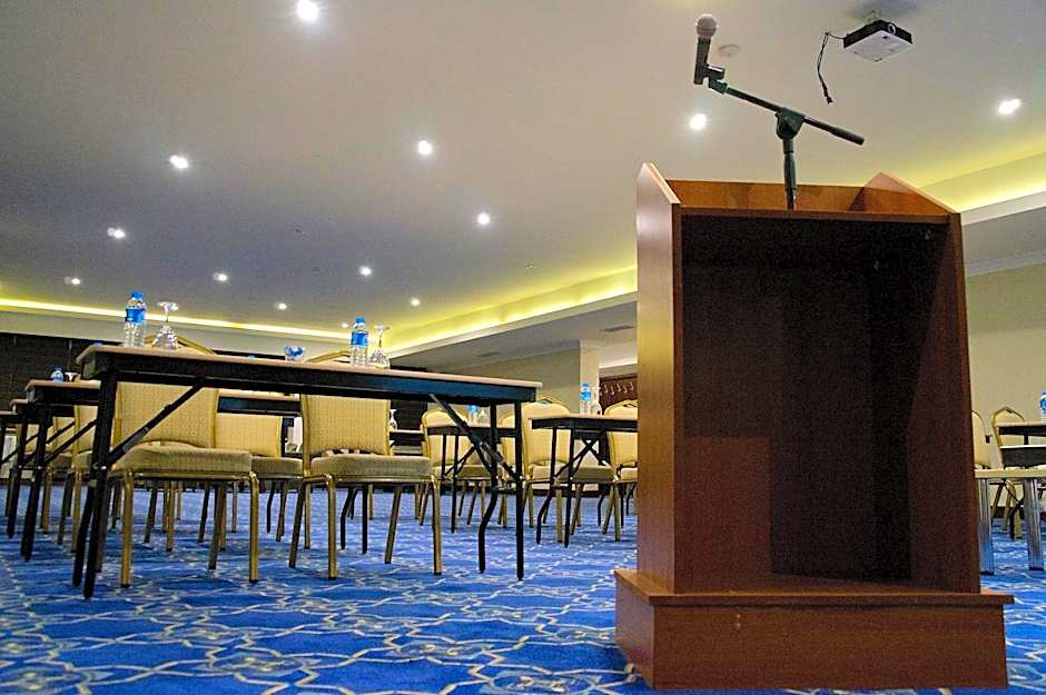 Asrin Park Hotel & Spa Convention Center