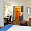 Holiday Inn Express & Suites Greenville-Downtown by IHG
