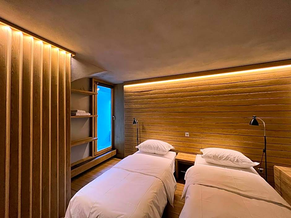 Escapade Luxury Residences