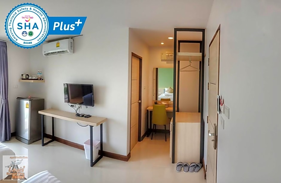 Louis' Runway View Hotel - SHA Extra Plus