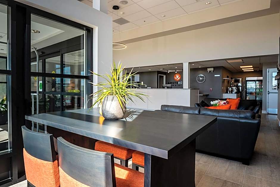 Amsterdam Inn & Suites, an Ascend Collection Hotel