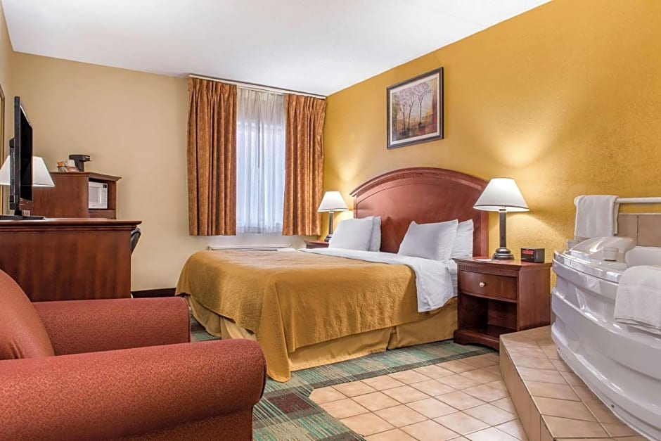 Quality Inn & Suites Miamisburg - Dayton South
