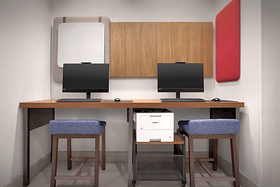 Hilton Garden Inn Denver Airport Tower Road