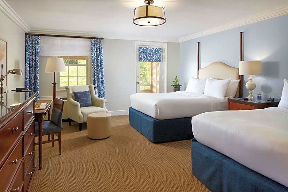 Photo 1 of 8 of Standard 2 Queen Beds