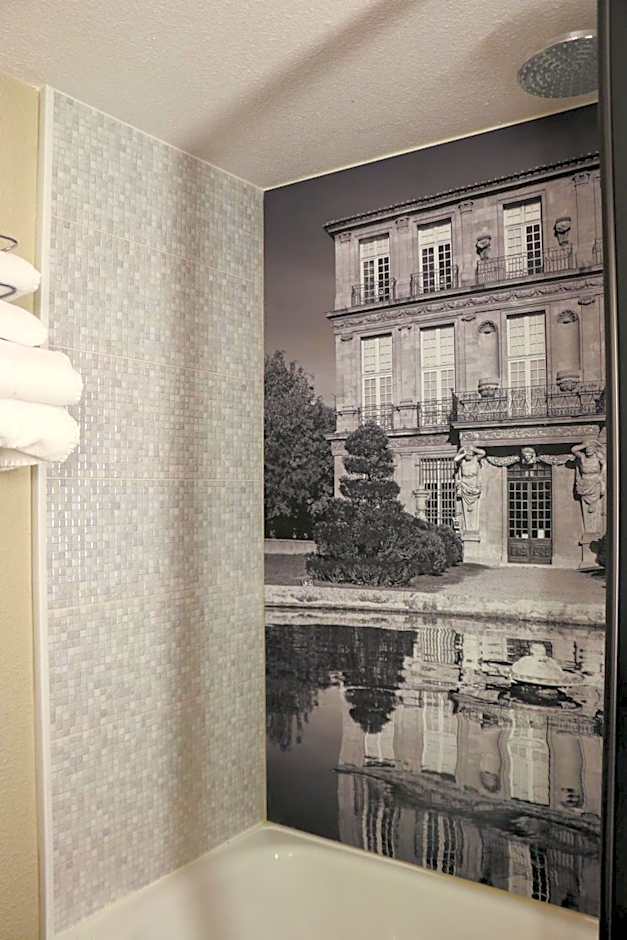 Campanile NATURE - Aix En Provence Meyreuil