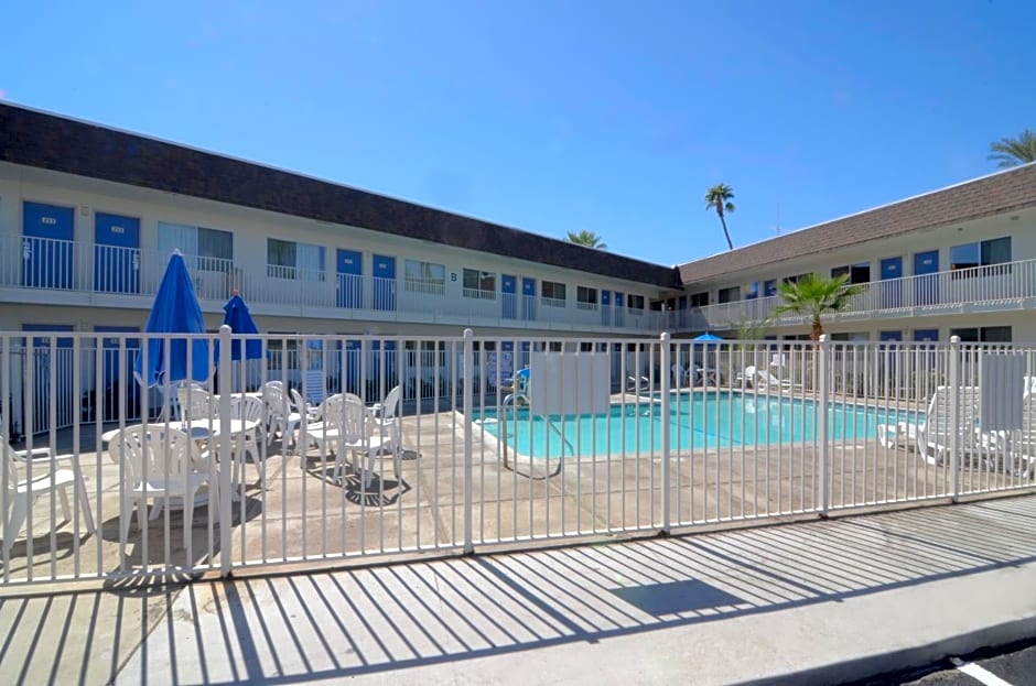 Motel 6-Indio, CA - Palm Springs