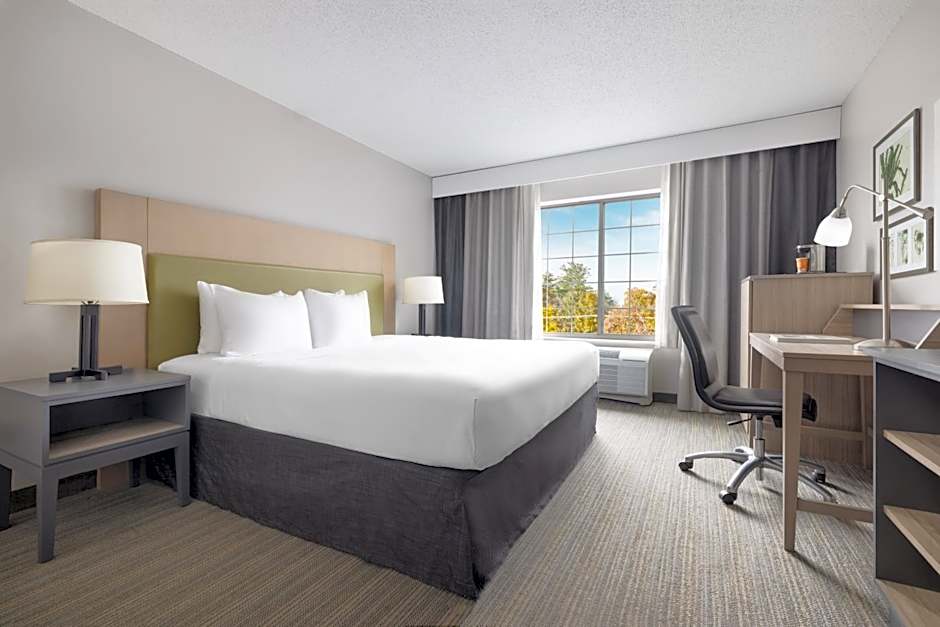 Country Inn & Suites by Radisson, Springfield, OH