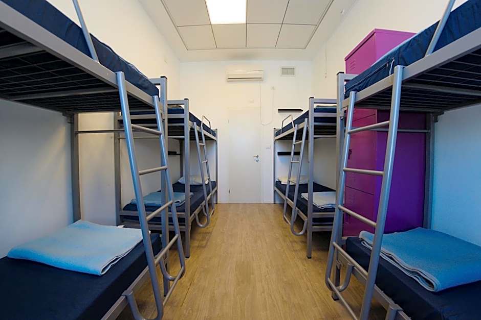 Haifa Hostel