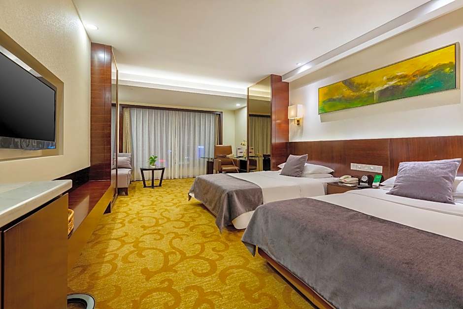 Cenbest Jinling Grand Hotel