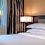 Hilton Winnipeg Airport Suites