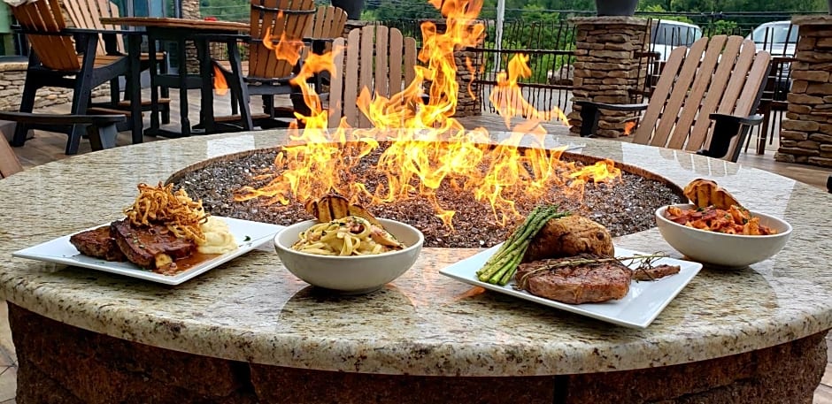 Hyatt Place at The Hollywood Casino Pittsburgh South
