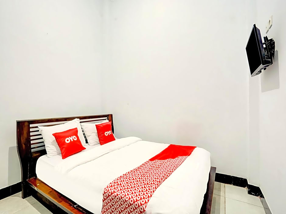 OYO 3229 Ijen Homestay