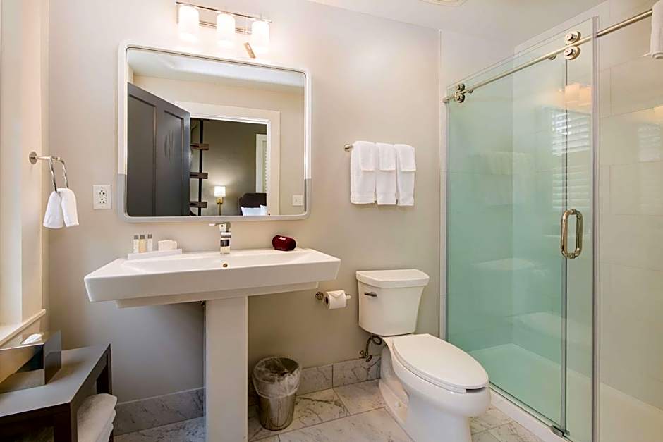 Hotel Florence, Tapestry Collection by Hilton