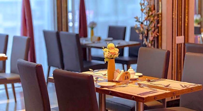 Tiffany Diamond Hotels - Makunganya Street