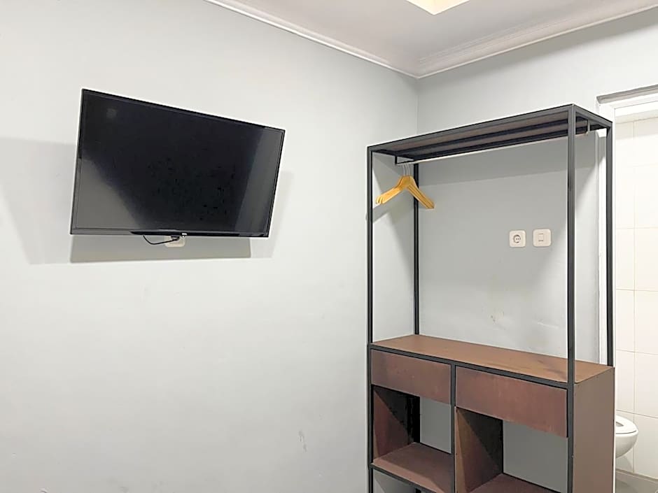 Torisan Hotel By RedDoorz – Semarang, IA
