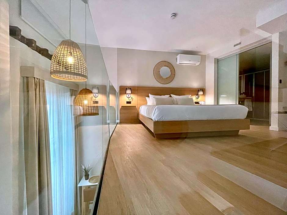 Hotel Emblemático Hi Suites