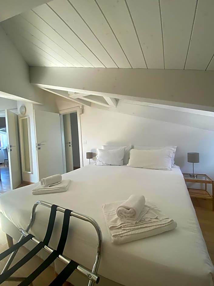 HOMEY I Ritter's Rooms & Apartments