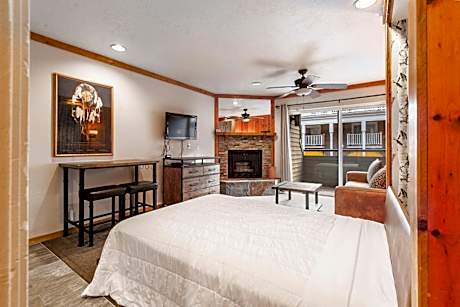4 Bedroom Condominium  #254