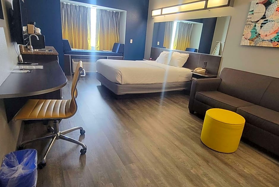 Microtel Inn & Suites By Wyndham Council Bluffs