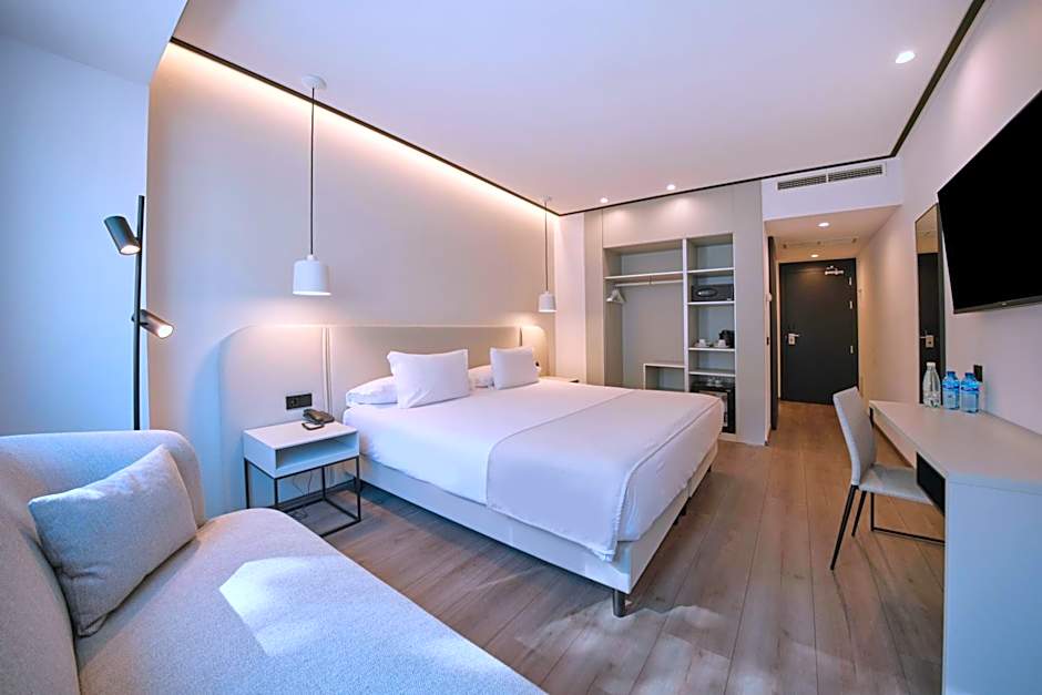 Photo 1 of 15 of 1 Double Bed or 2 Beds