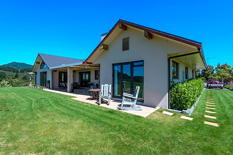 Secret Lake Farmstay