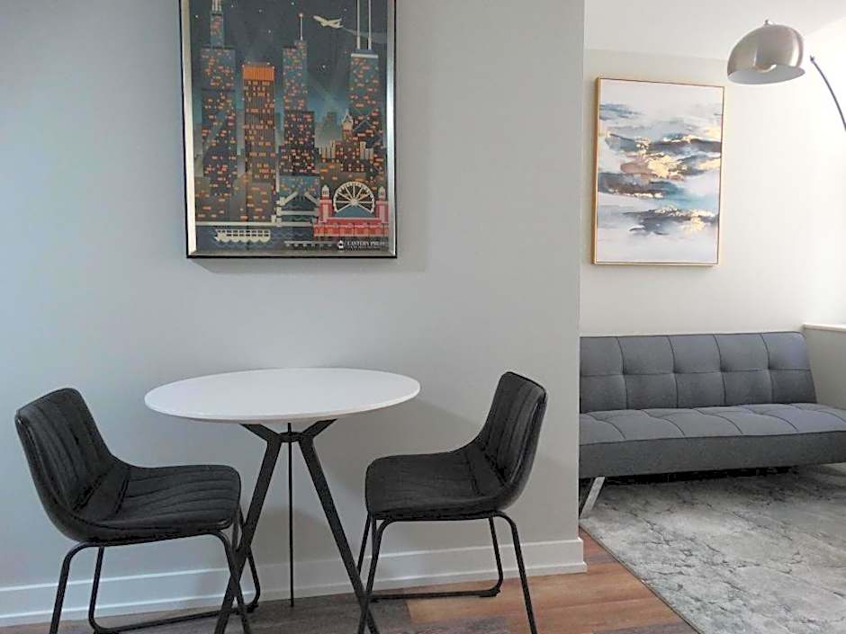The Chicago Hotel Collection - Millennium Park Suites and Extended Stay – Chicago, IL