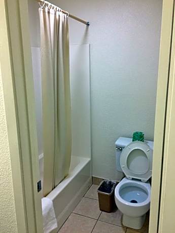 Double Room with Two Double Beds - Non-Smoking