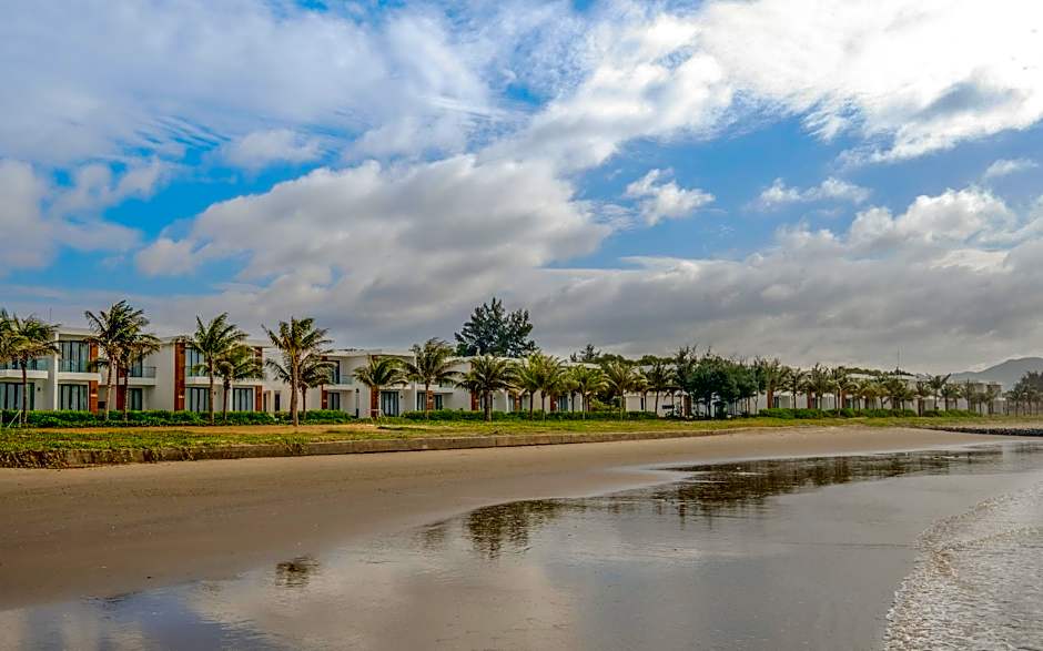 Saint Simeon Beach Residence