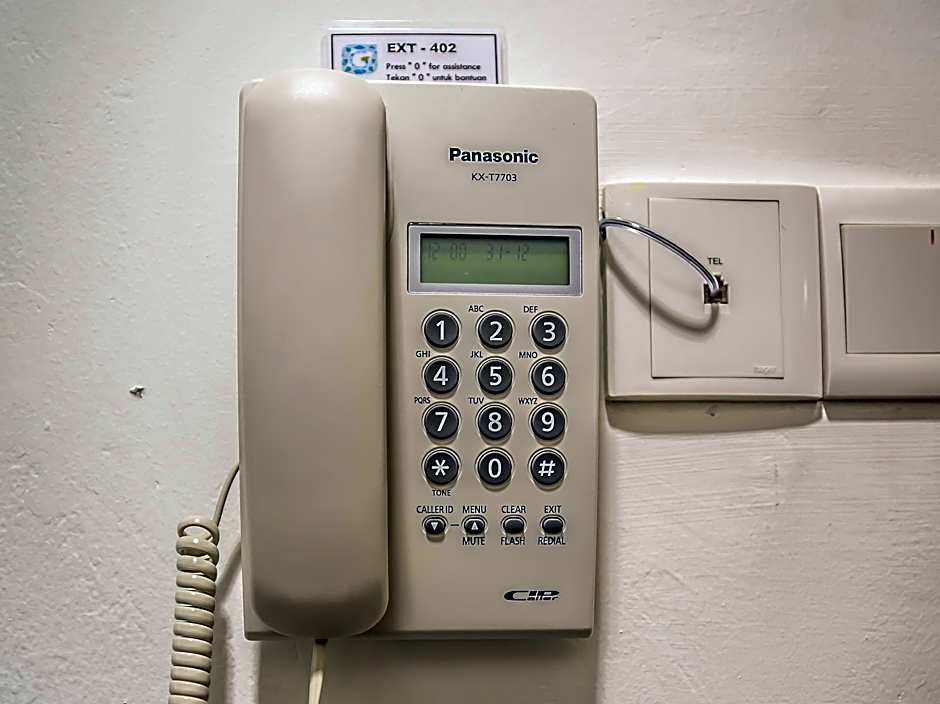 Crystal Garden Hotel (Seri Kembangan)