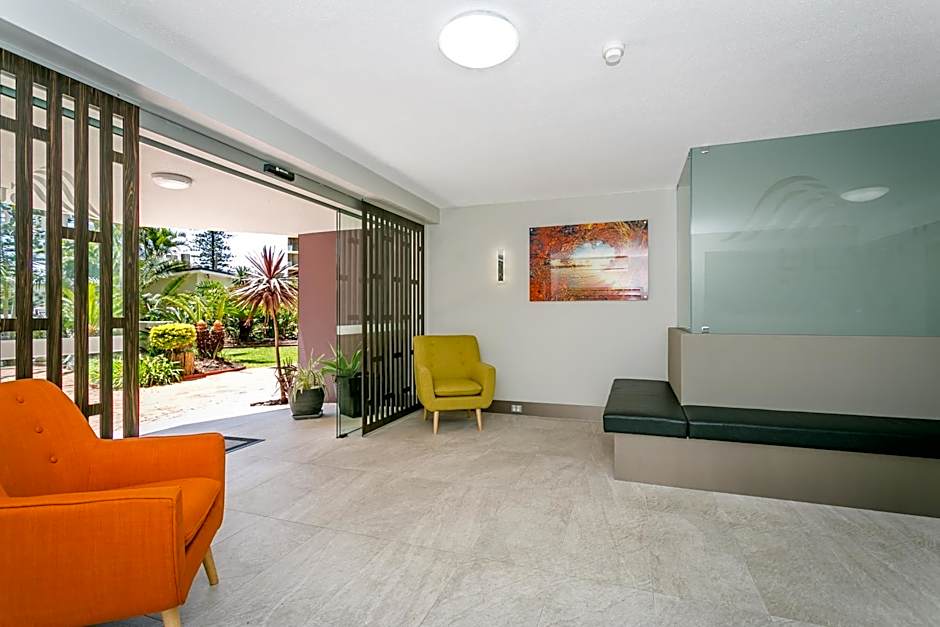 Surfers Beachside Holiday Apartments