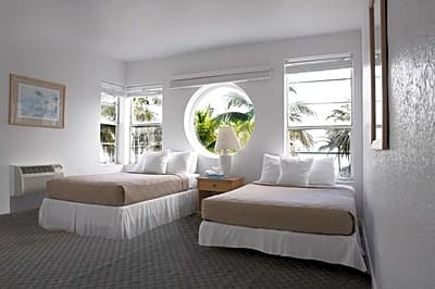 Ocean Surf Hotel