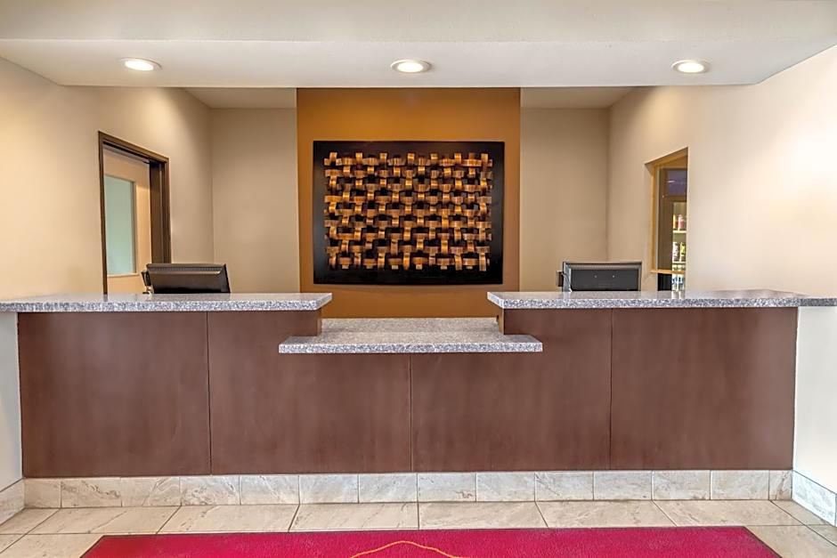 Landmark Suites - Williston