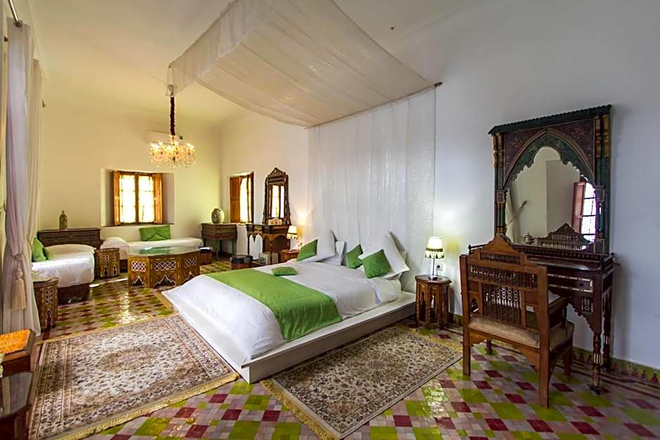 Riad 53 Fes - Luxury Oasis