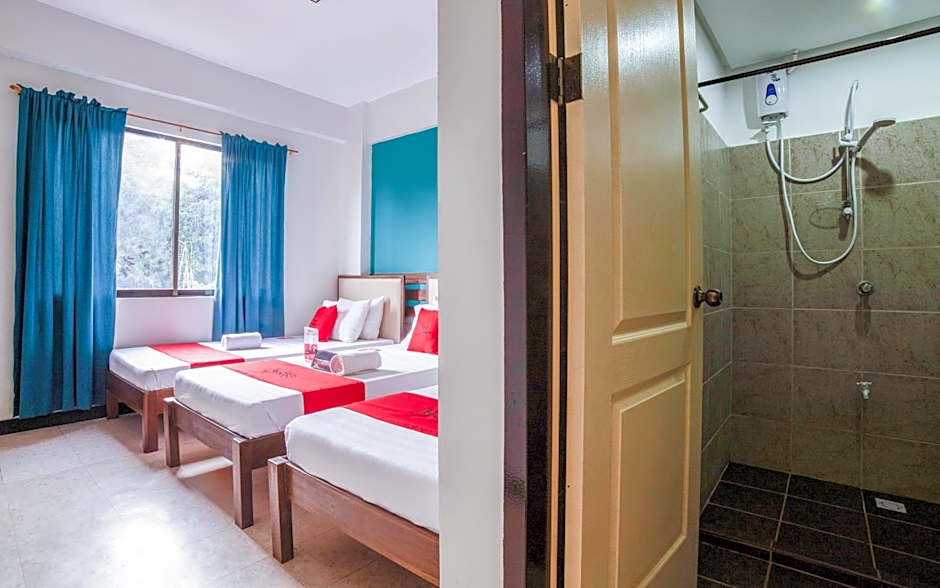 RedDoorz Plus near Rizal Junction