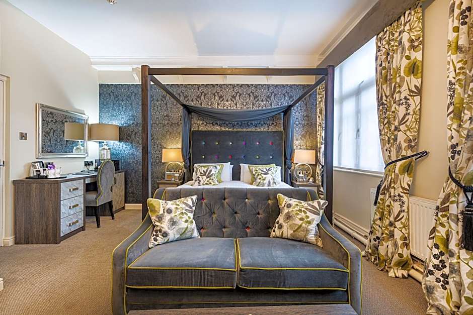 The Royal Oak Hotel, Welshpool - The Coaching Inn Group