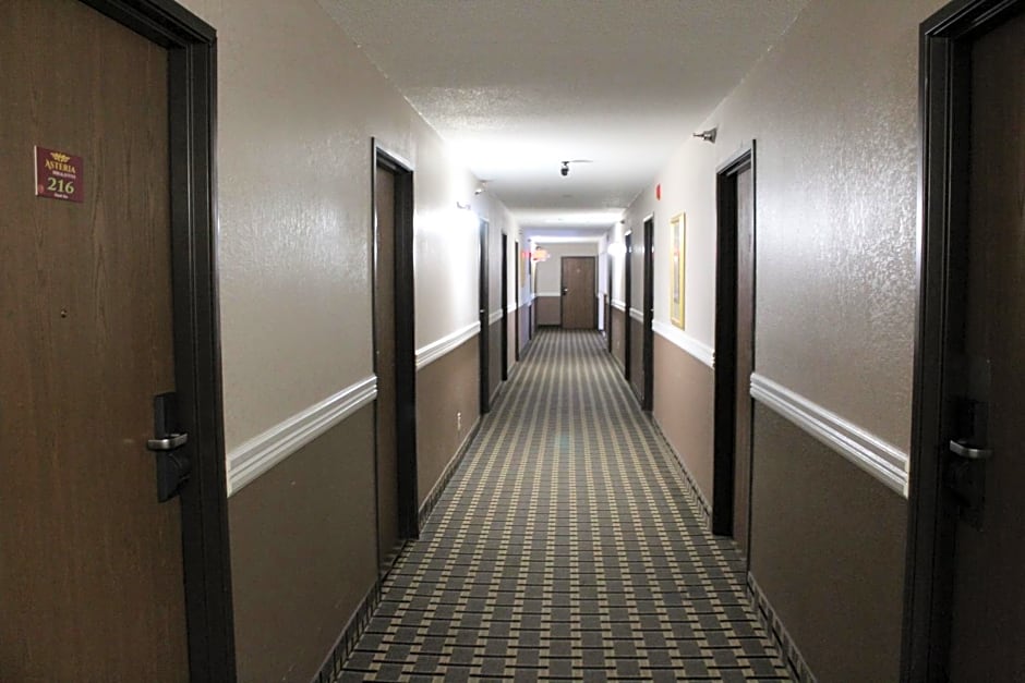 Coratel Inn and Suites Maple Grove