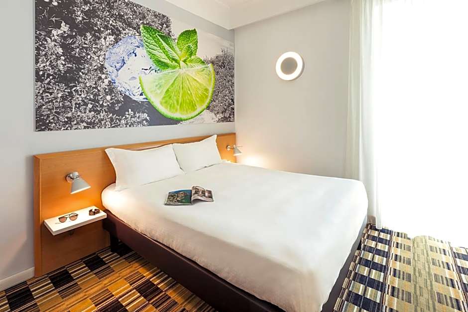 Ibis Styles Napoli Garibaldi