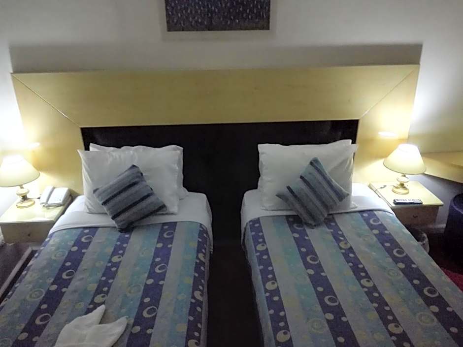 Aracan Pyramids Hotel