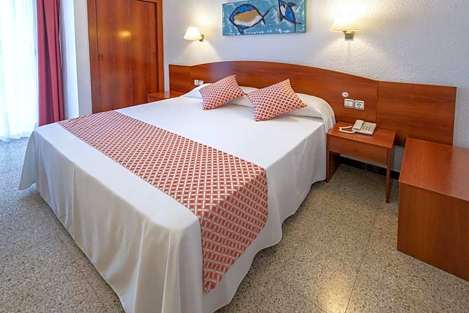Photo 1 of 20 of 1 Double Bed or 2 Beds, Pool View, Balcony