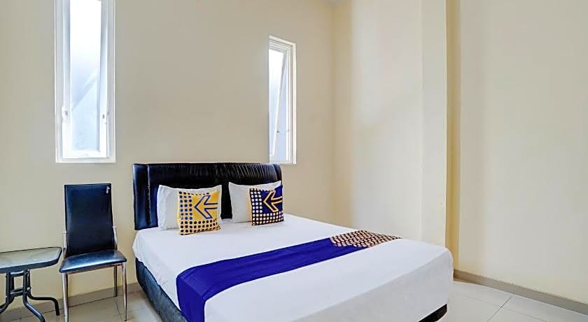 SPOT ON 93210 Griya Kos Kanjeng Mami Syariah