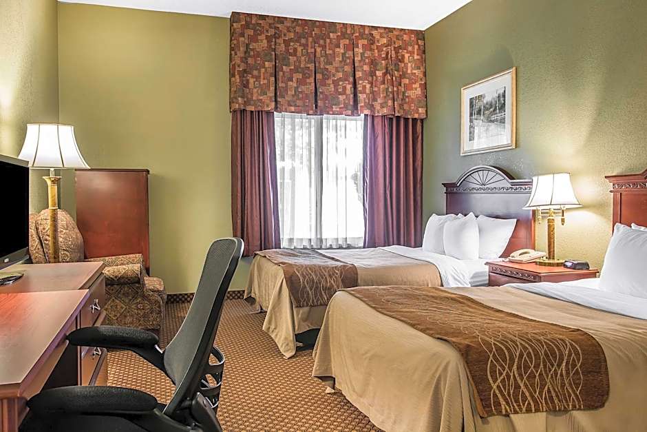 Quality Inn & Suites Ann Arbor Hwy 23