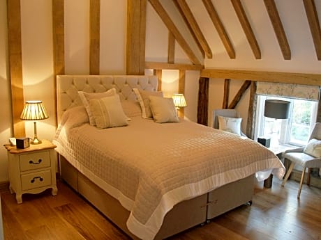 Superior-Double or Twin-Ensuite with Bath