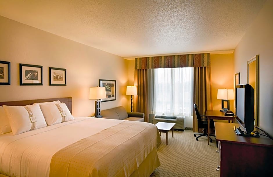 Holiday Inn Fort Wayne - IPFW & Coliseum By IHG