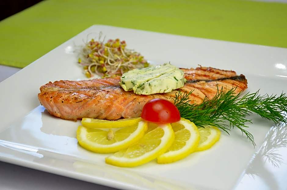 Hotel Miłosz Restauracja, Basen dla dzieci, Sala Zabaw, Siłownia